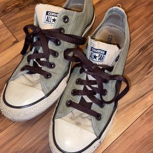 Custom Converse Army Green— size 7 mens/ 9 womens